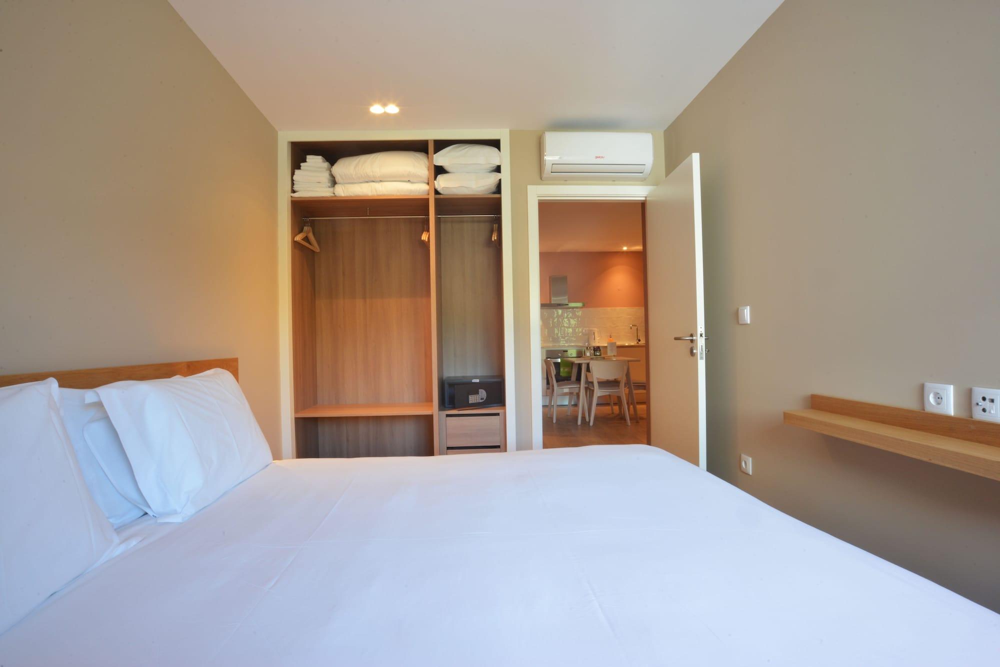 Spot Family Apartments Порту Екстер'єр фото
