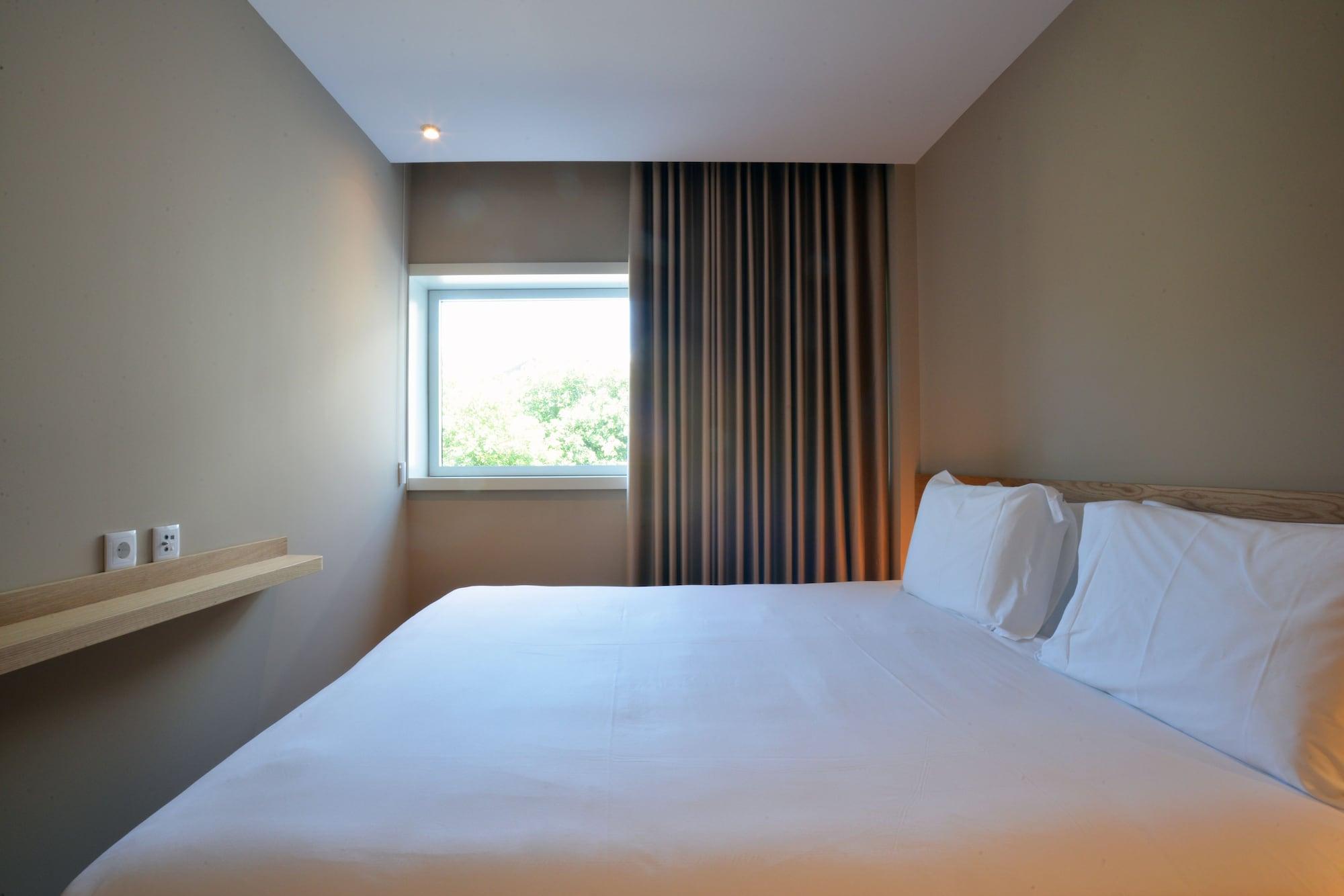 Spot Family Apartments Порту Екстер'єр фото
