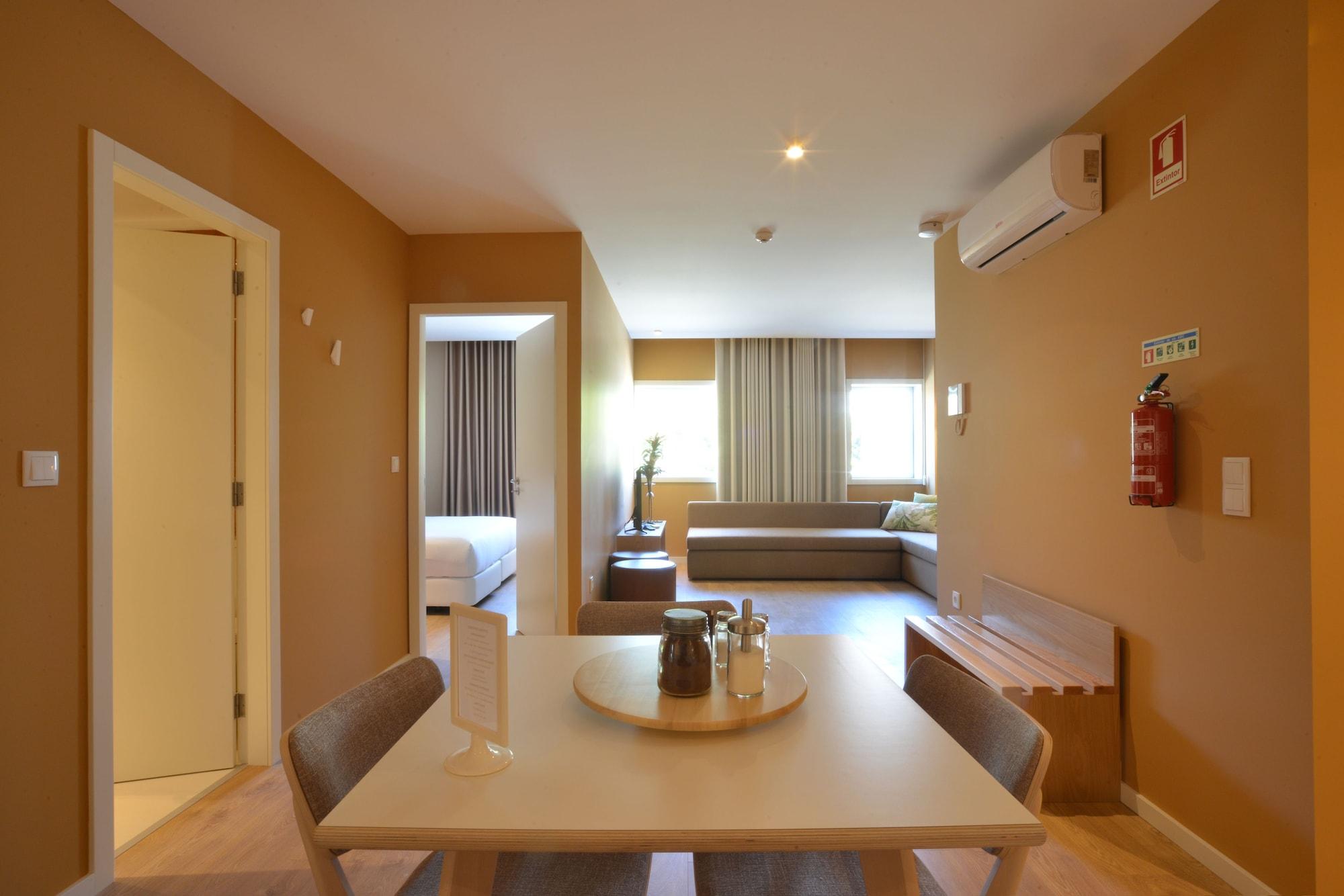 Spot Family Apartments Порту Екстер'єр фото