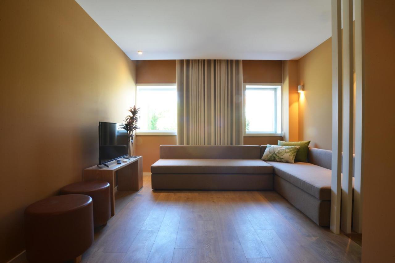 Spot Family Apartments Порту Екстер'єр фото